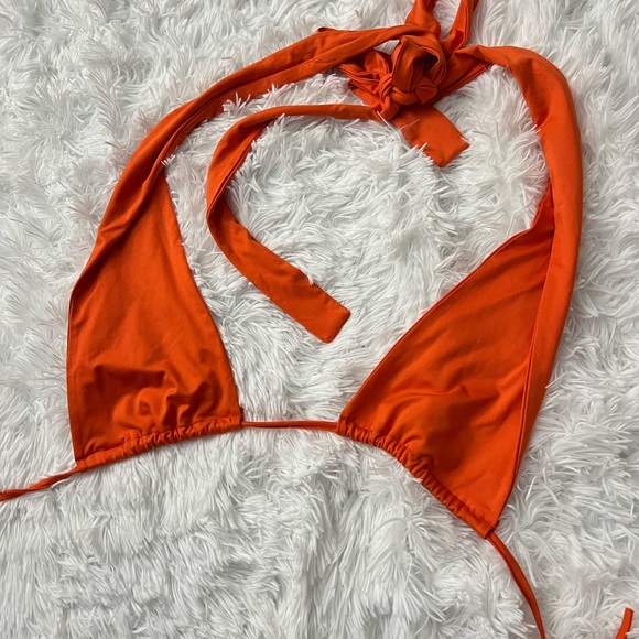 Cute tops! $15 bundle - Picture 2 of 3